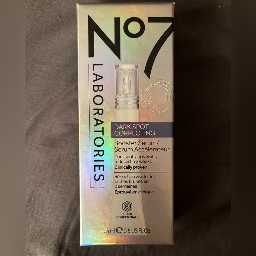 No. 7 Dark spot correcting serum